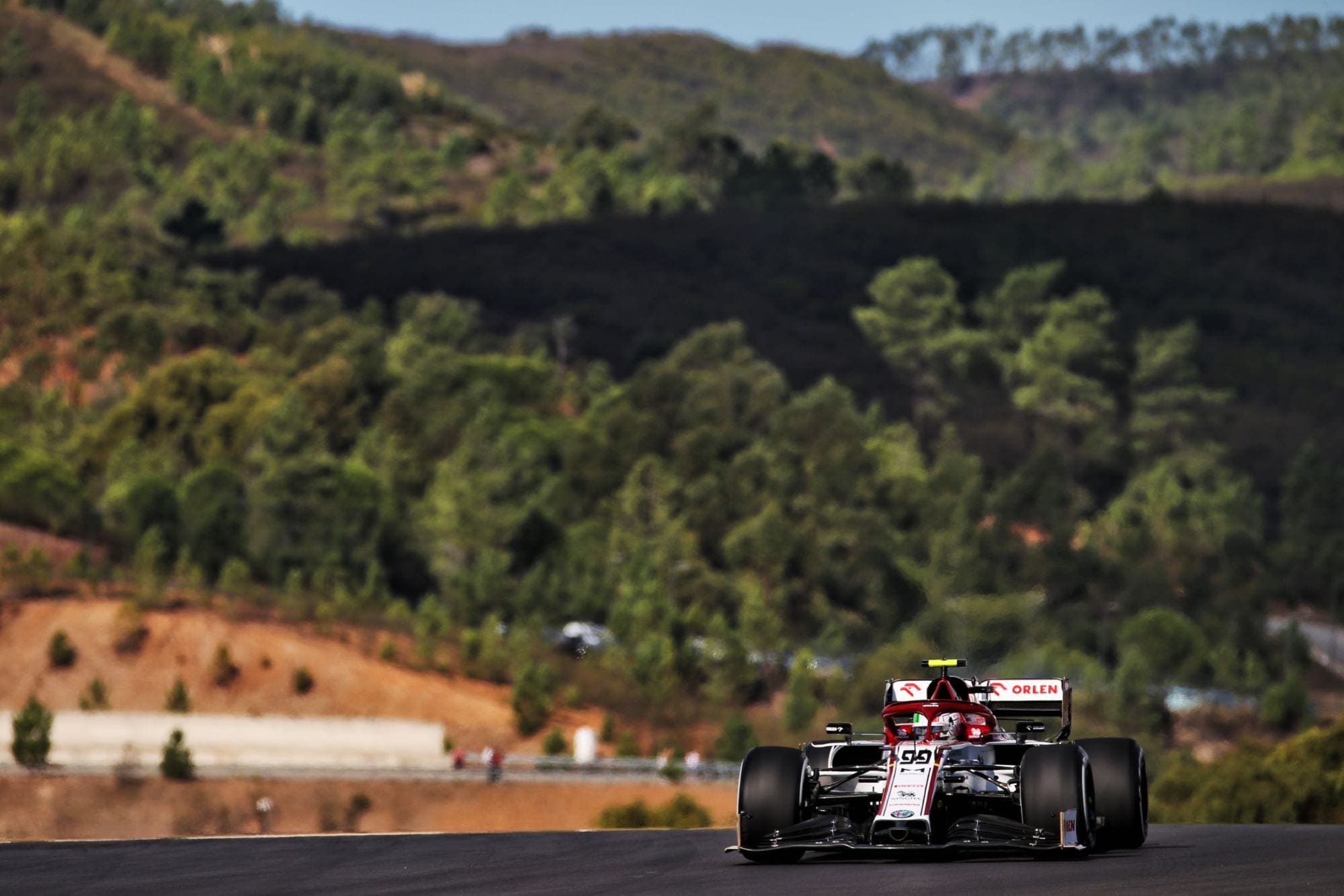 Galeria: confira as imagens dos primeiros treinos para o GP de Portugal Galeria: confira as imagens dos primeiros treinos para o GP de Portugal