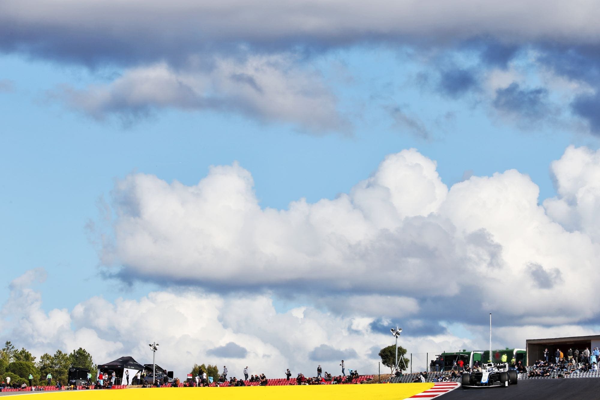 Galeria: confira as imagens dos primeiros treinos para o GP de Portugal Galeria: confira as imagens dos primeiros treinos para o GP de Portugal