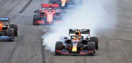 Verstappen achou estranho disputar com Raikkonen