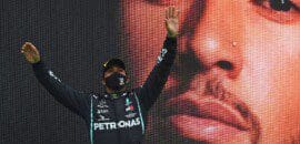 Hamilton: “Simplesmente tive que continuar”