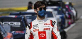 Suarez continuará na NASCAR Cup em uma nova equipe