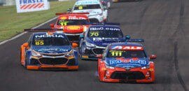 Rubens Barrichello escala 13 posições e mantém liderança neste sábado em Cascavel