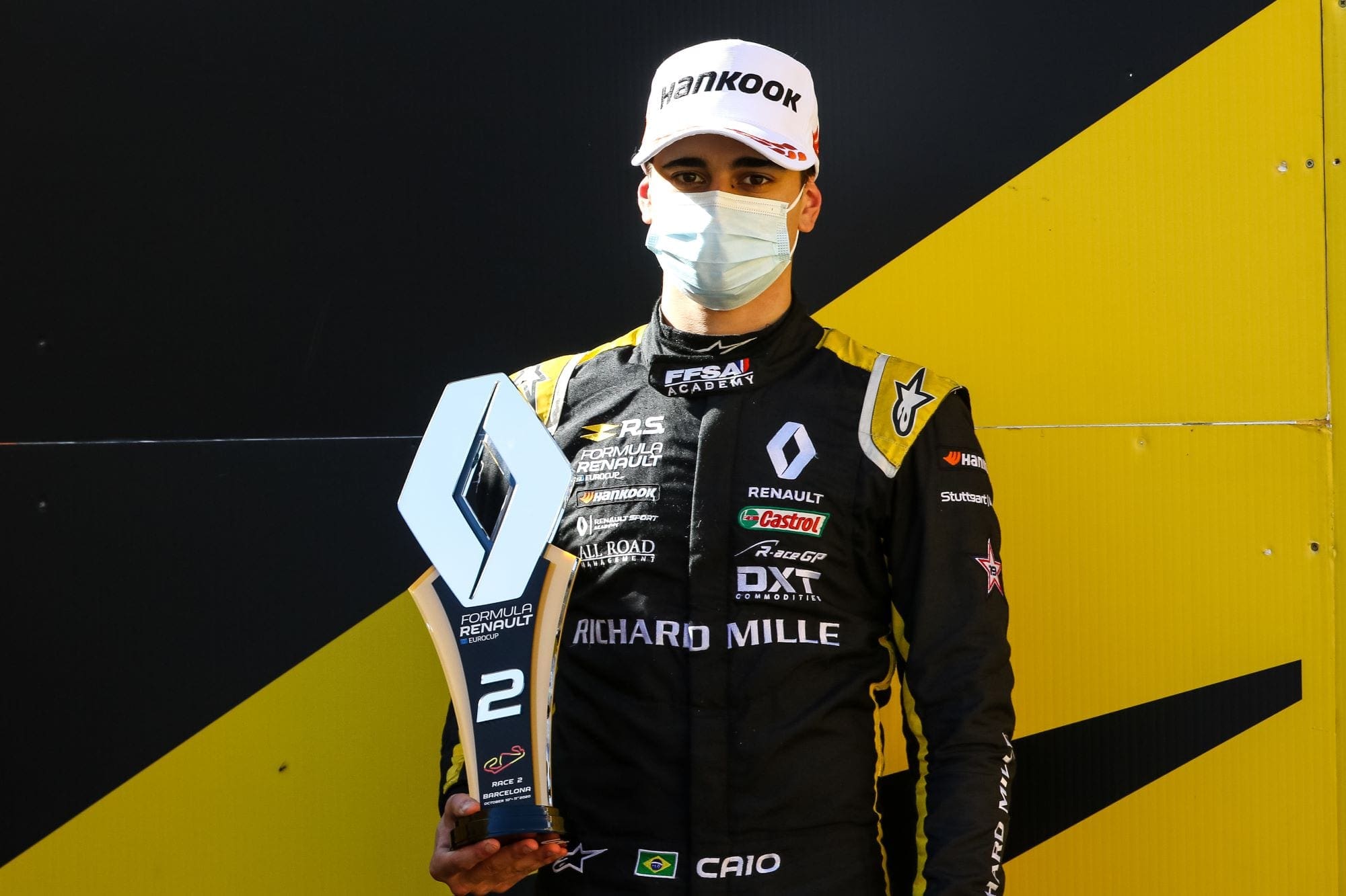 Caio Collet no pódio deste domingo em Barcelona