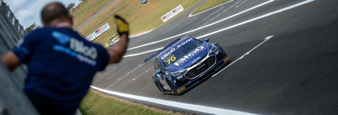 Com Diego Nunes, Blau Motorsport conquista sua primeira vitória a Stock Car
