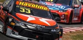 Nelson Piquet Jr. é sétimo e 16º nas corridas no Velocitta