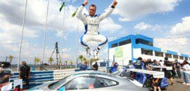 Carrera Cup: Pedro Aguiar vence de ponta a ponta a corrida 3 em Goiânia