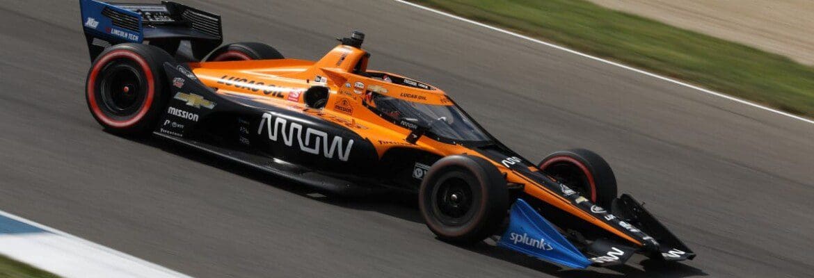 Castroneves agradece a McLaren pelo trabalho em Indianapolis