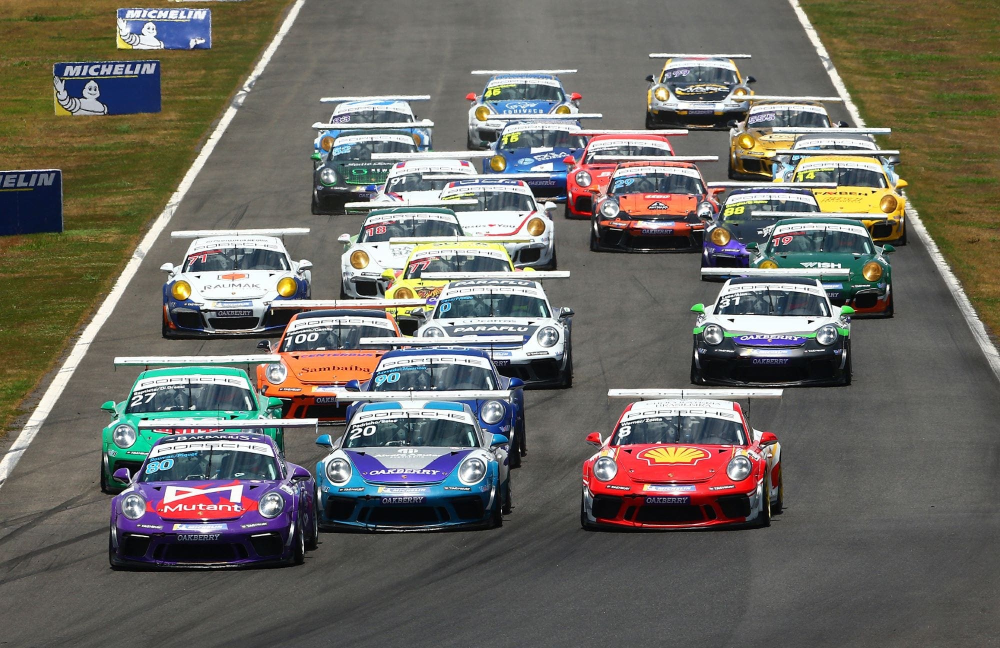 Largada da prova (300 km de Goiânia - Porsche Cup Endurance Series)