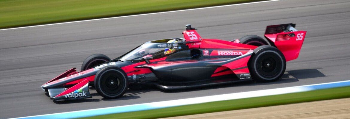 Álex Palou lidera único treino livre da Indy em Indianápolis