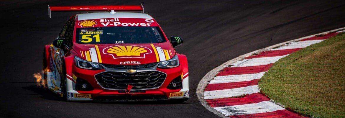 Átila Abreu assume a sexta posição no campeonato da Stock Car com 6º lugar em Cascavel