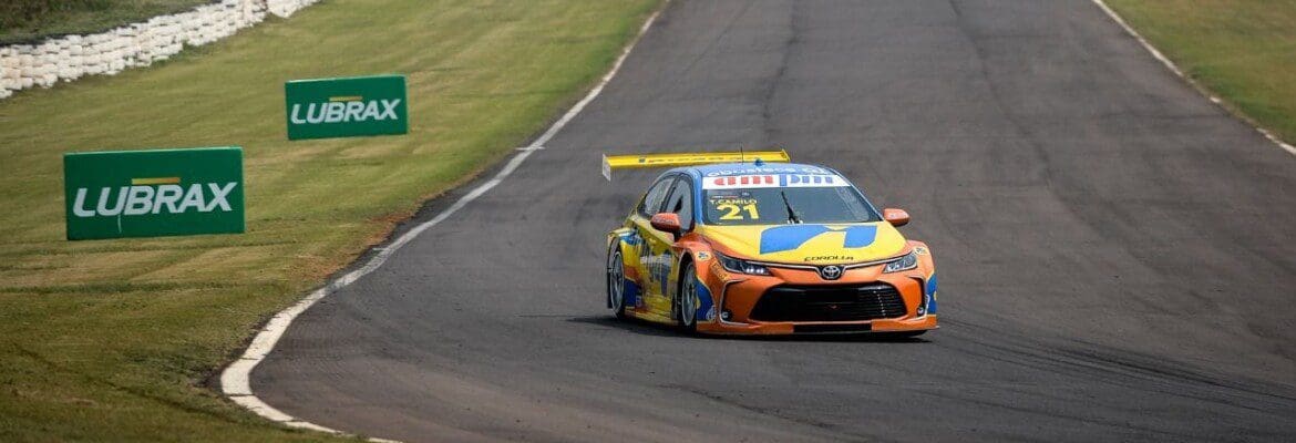 Thiago Camilo fatura pole inédita em Cascavel