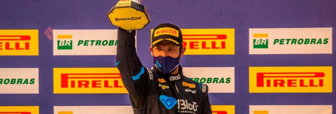 Khodair conquista pódio em Cascavel e avança na briga pelo título