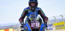 Lowes aproveita queda de Bezzecchi e vence; Bastianini é novo líder da Moto2
