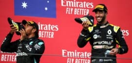 Ricciardo dá ‘dica’ para beber champanhe na sapatilha