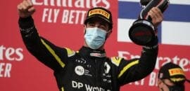 Ricciardo: “Cyril me parabenizou, mas não vai fazer uma segunda tatuagem”