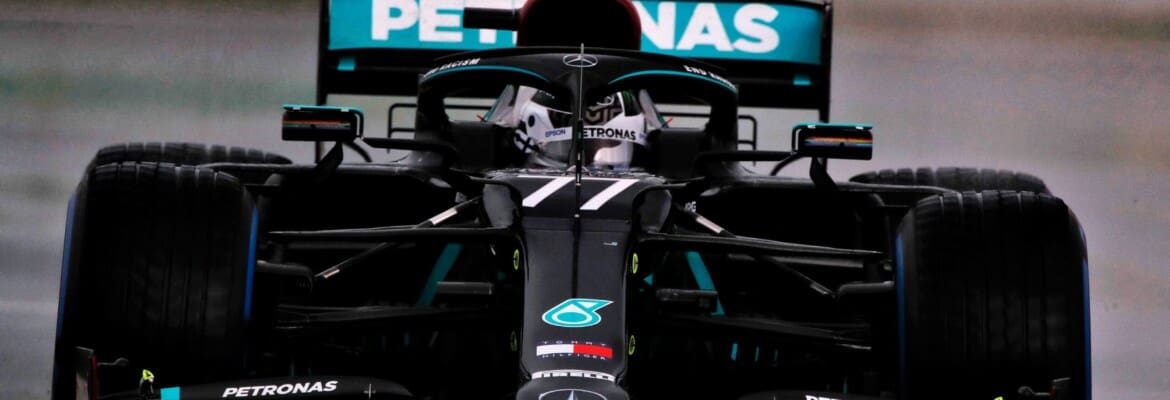 Bottas sobre 7º título de Hamilton: “Merece tudo de bom, mas irei tentar vencê-lo no próximo ano”