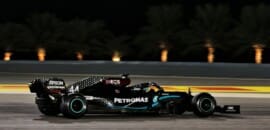 Hamilton lidera segundo treino no Bahrein; Verstappen na P2