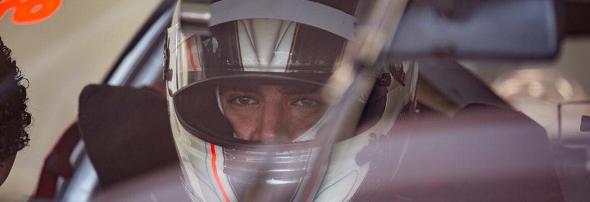 Muito prazer, meu nome é Porsche Cup, sou do Brasil