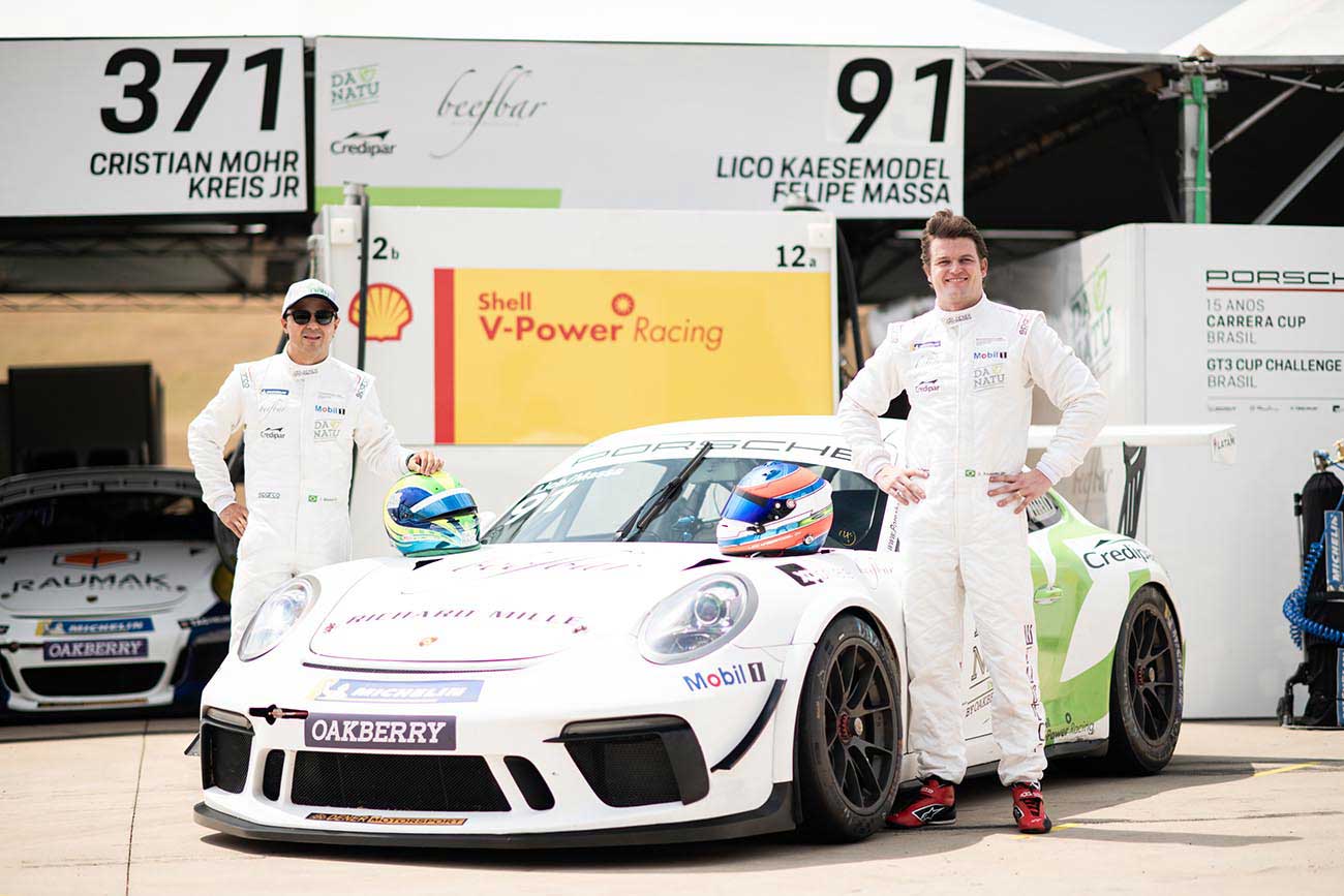 Muito prazer, meu nome é Porsche Cup, sou do Brasil Felipe Massa e Lico Kaesemodel - Porsche Cup
