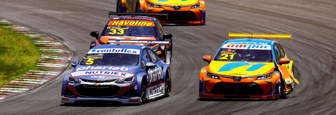 Thiago Camilo minimiza o prejuízo de largar em 21º, chega em 10º e se mantém na liderança