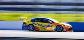 Camilo supera Salas na penúltima volta e vence em Curitiba