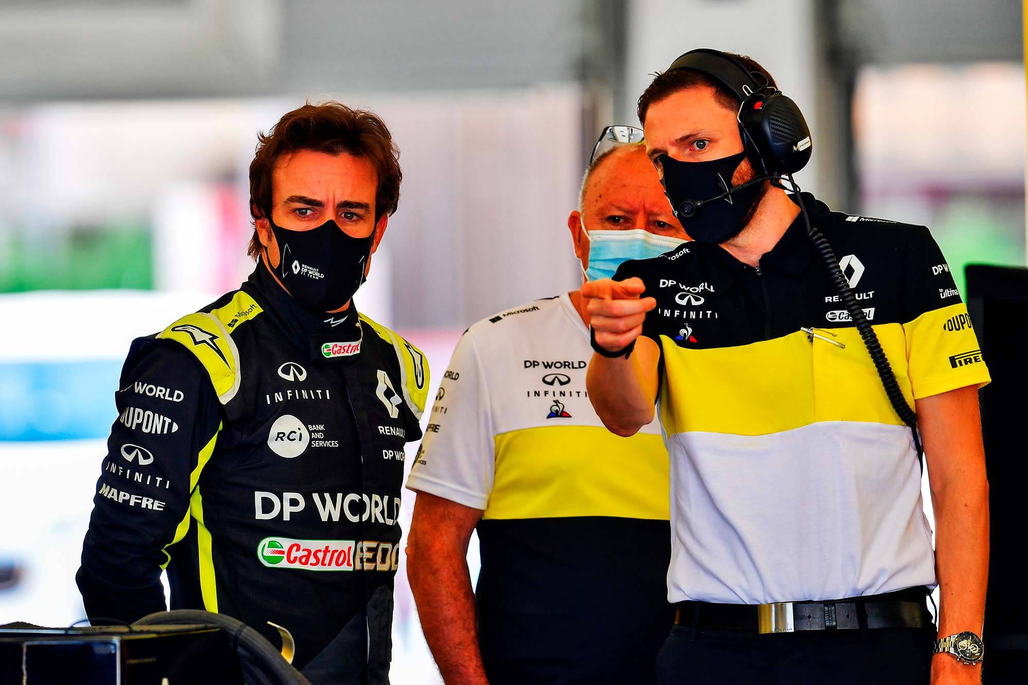 Galeria: confiras as imagens do teste de Alonso com a Renault no Bahrein Fernando Alonso (Renault) Testes Bahrein 2020 - Dia 1