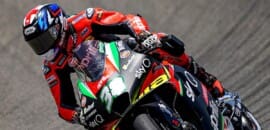 Bradley Smith ou Lorenzo Savadori se juntarão a equipe Aprilia em 2021