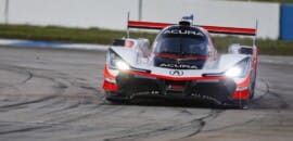 Castroneves faz o tempo mais rápido no primeiro treino para às 12 Horas de Sebring