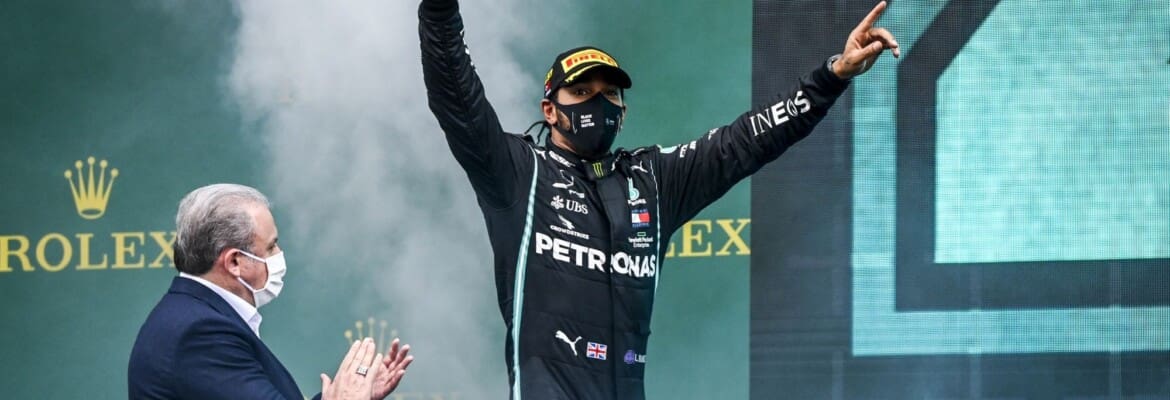 Hamilton iguala Schumacher com seu 7º título na F1