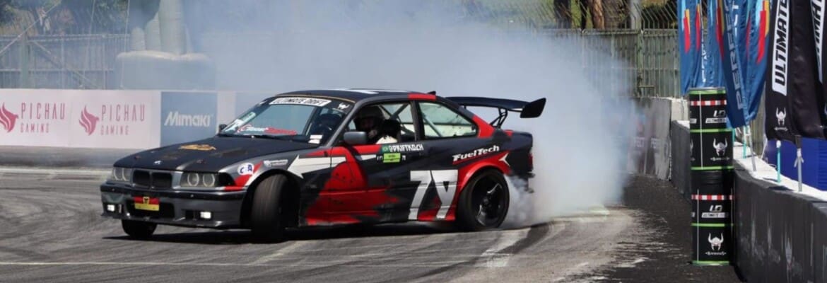 Gus Koch desfila sua BMW raspando os muros e vence 3ª etapa do Ultimate Drift em final emocionante com João Barion