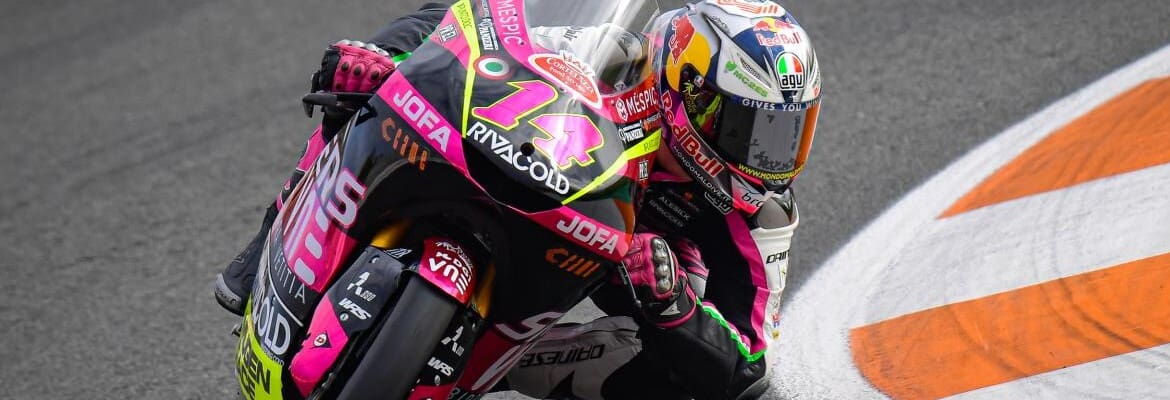 Arbolino mantém tempo da manhã e lidera sexta-feira na Moto3