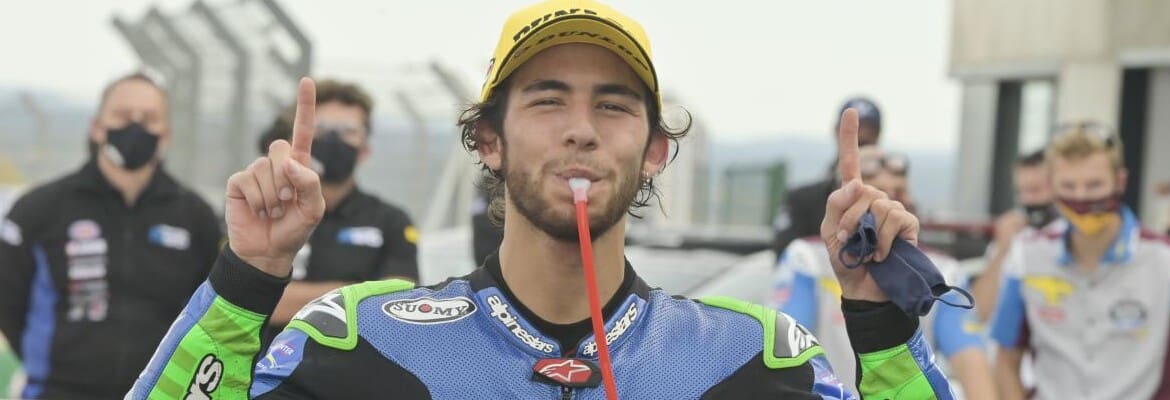 Bastianini resiste a pressões e é campeão da Moto2; Gardner vence primeira