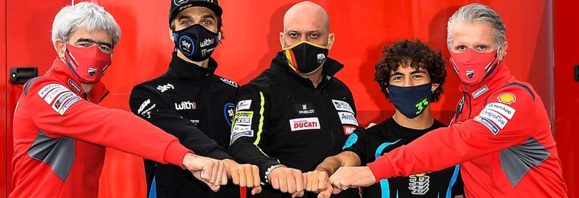 Meio-irmão de Valentino Rossi assina acordo para correr na MotoGP em 2021