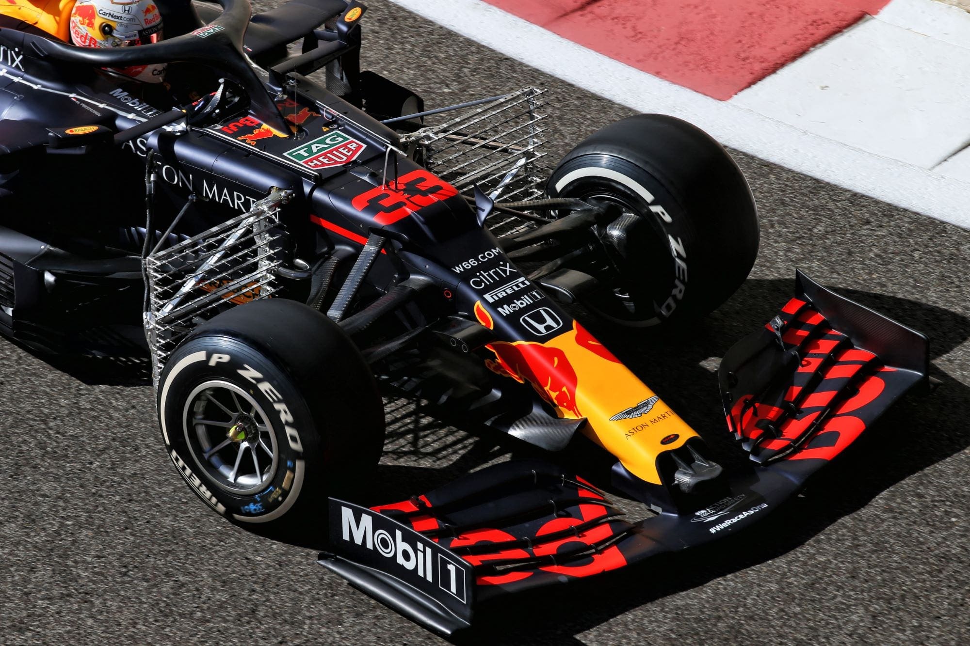 Galeria: confira as imagens desta sexta-feira da F1 na Yas Marina Galeria: confira as imagens desta sexta-feira da F1 na Yas Marina