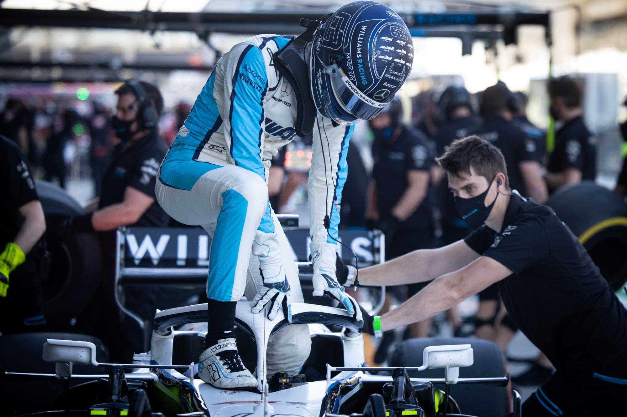 Galeria: confira as imagens desta sexta-feira da F1 na Yas Marina Galeria: confira as imagens desta sexta-feira da F1 na Yas Marina