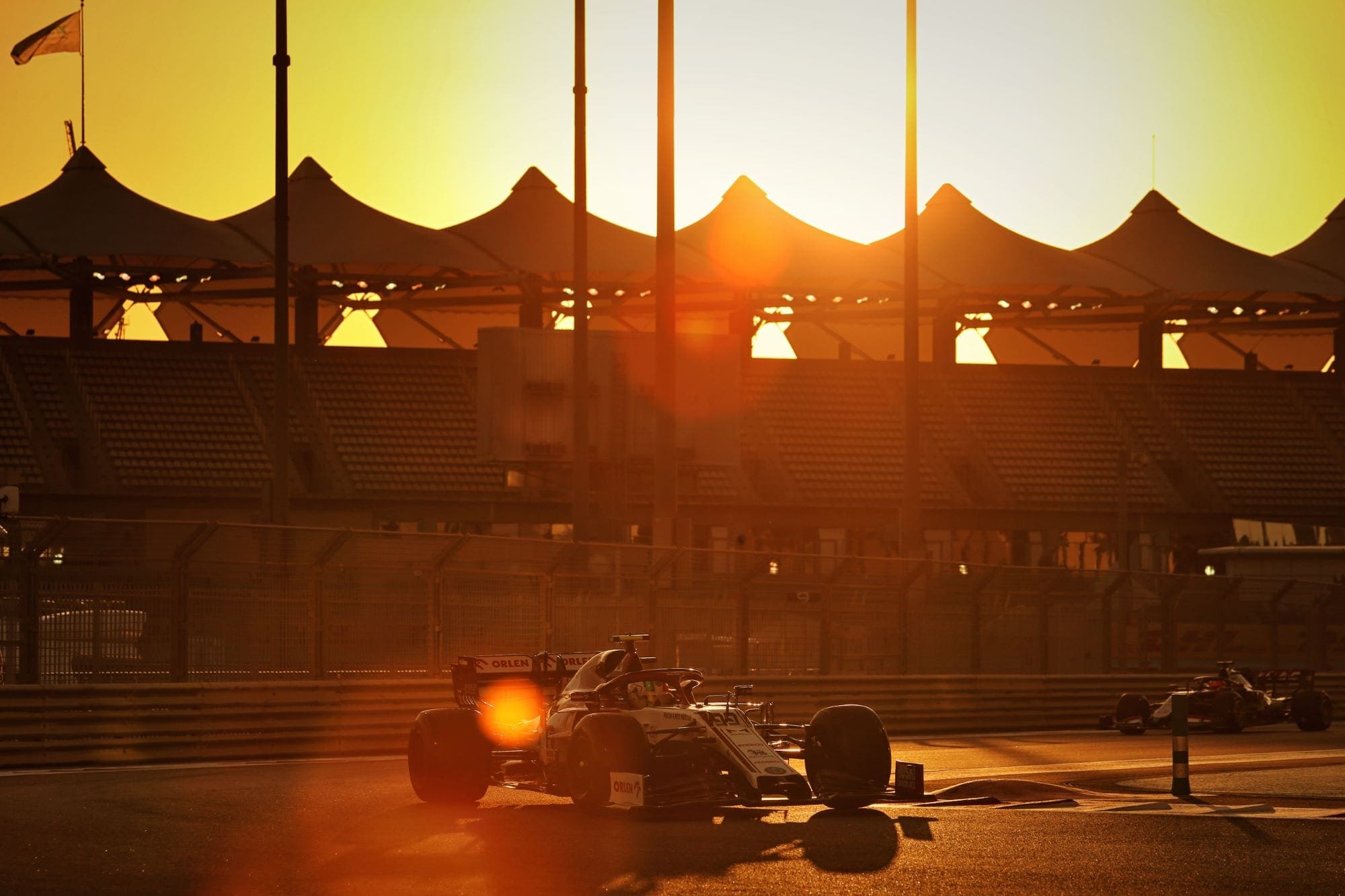 Galeria: confira as imagens desta sexta-feira da F1 na Yas Marina Galeria: confira as imagens desta sexta-feira da F1 na Yas Marina