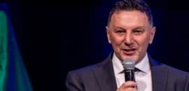 Gresini está consciente, mas permanece em estado grave por causa da COVID-19