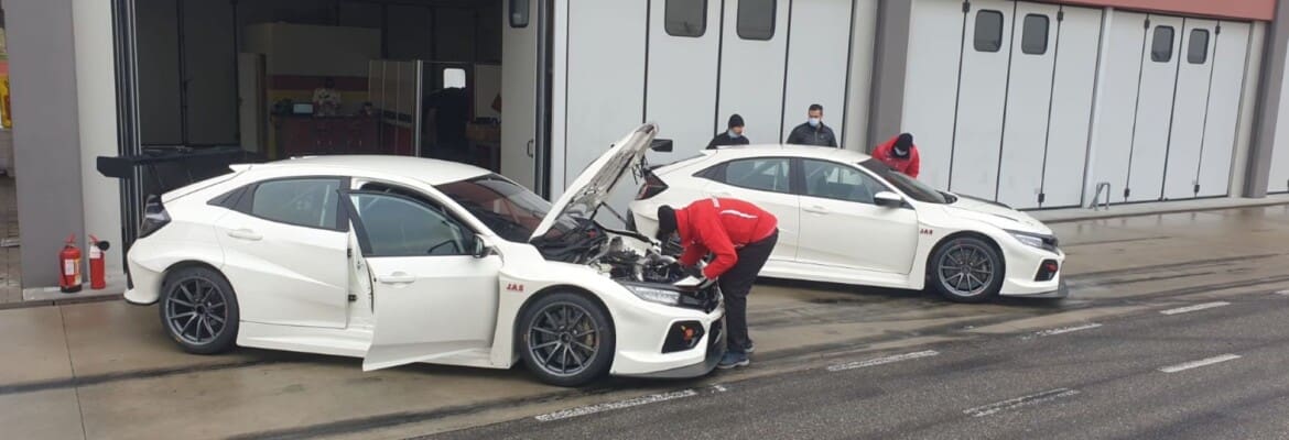 W2 Racing realiza shakedown de seus dois Honda Civic TCR na Itália