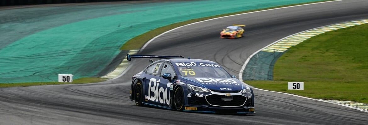 Nunes desbanca Camilo e lidera segundo treino da Stock Car em Interlagos