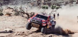 Al-Attiyah vence segunda especial; Peterhansel lidera o Dakar nos carros