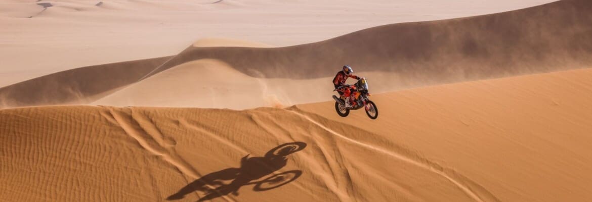 Price vence terceira especial; Howes lidera Dakar nas motos