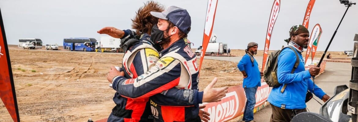 López vence o Dakar nos UTVs; Varela ganha última especial