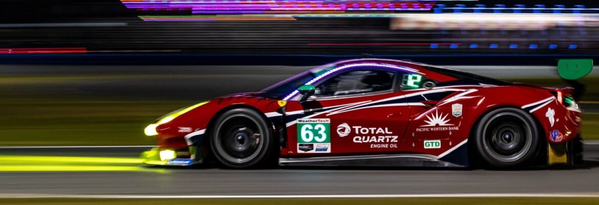 Mesmo não terminando a corrida, Marcos Gomes se destaca nas 24 Horas de Daytona