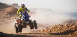 Após punição de Copetti, piloto Ítalo Pedemonte vence na categoria de quadriciclos do Dakar