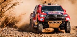 Nasser Al-Attiyah lidera a etapa de prólogo do Rally Dakar
