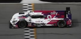 Kobayashi e Conway lideram as duas sessões de treinos que antecedem as 24 horas de Daytona