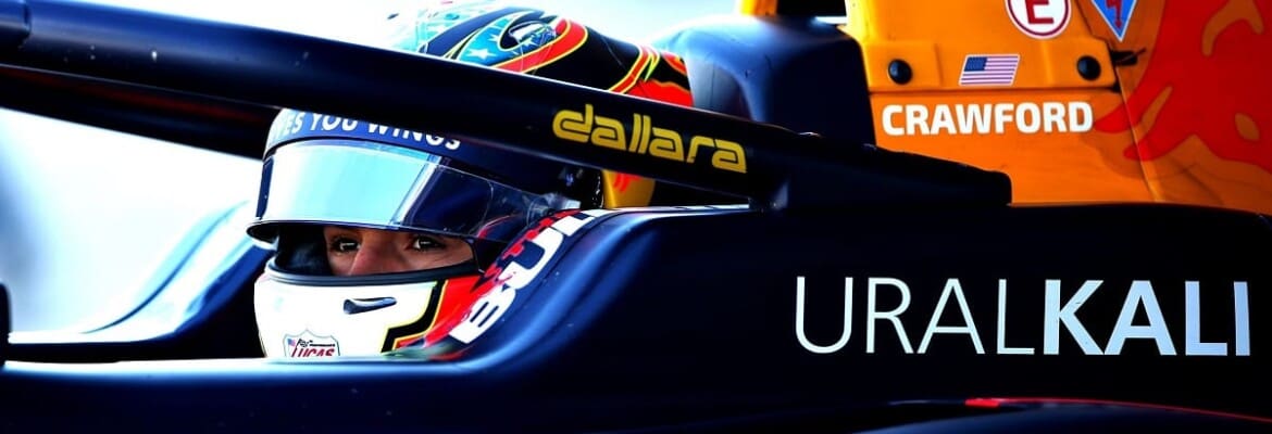 F1: Crawford completa seu primeiro teste com a Aston Martin