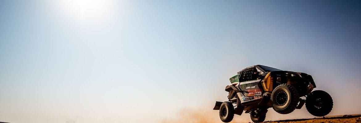 Varela e Justo chegam em terceiro no encerramento da etapa-maratona do Dakar