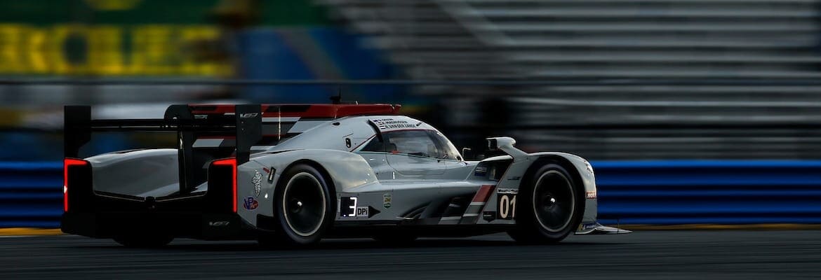 Magnussen lidera os treinos noturnos do ‘Roar Before the 24’ da IMSA