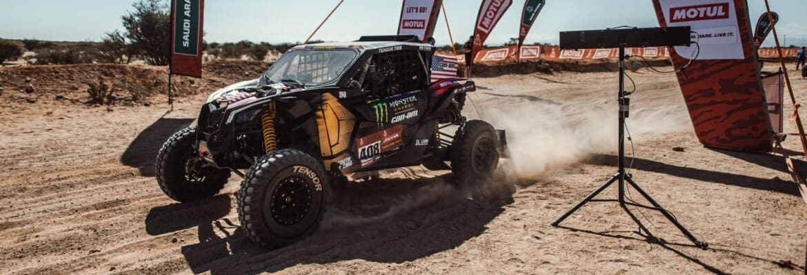 Can-Am domina primeiro dia do Dakar e Brasil segue na frente nos UTVs